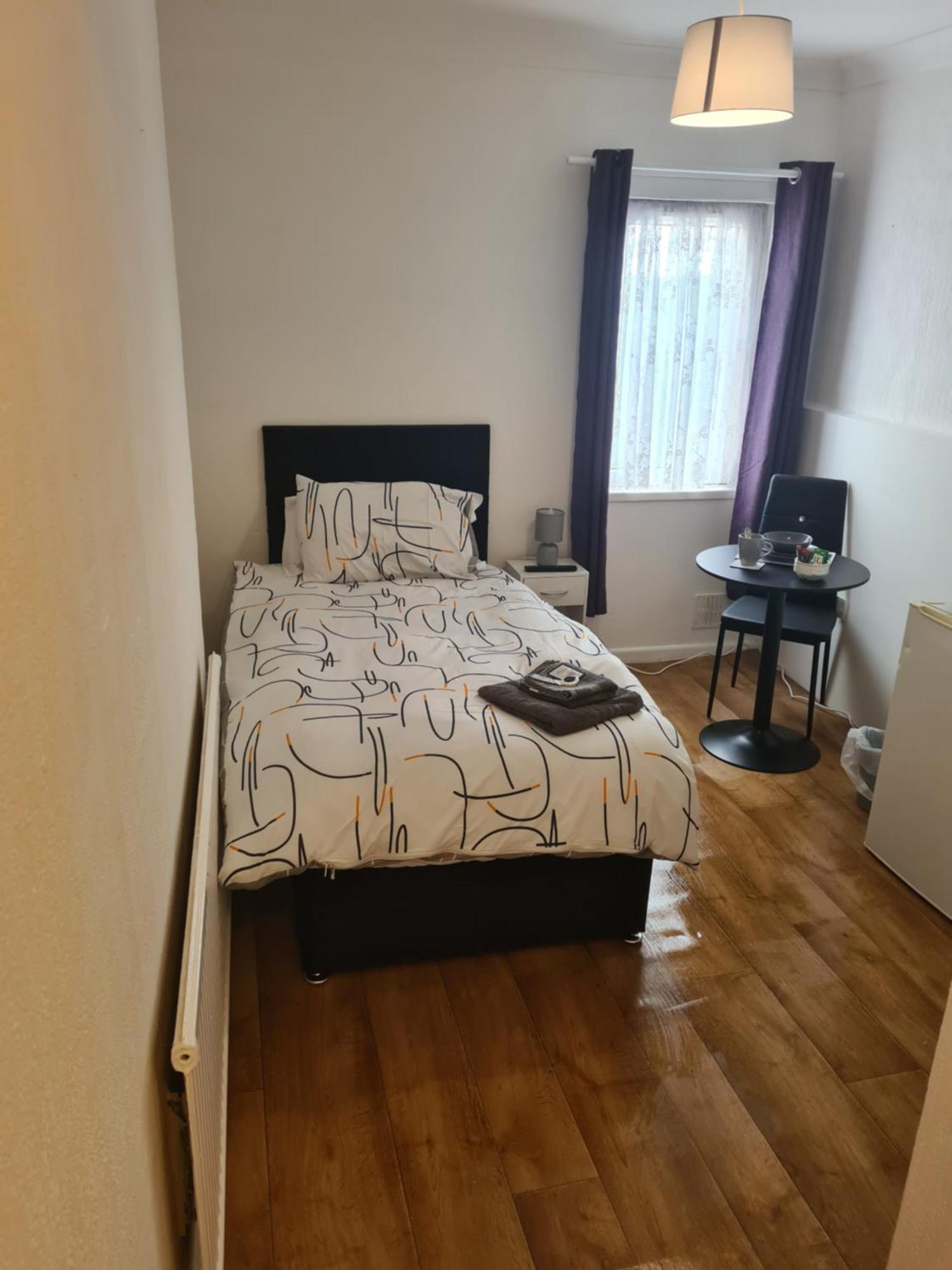 Tredegar Arms Budget Guesthouse For Walkers/Cyclists/Contractors/Traveler マーサー・ティドビル エクステリア 写真